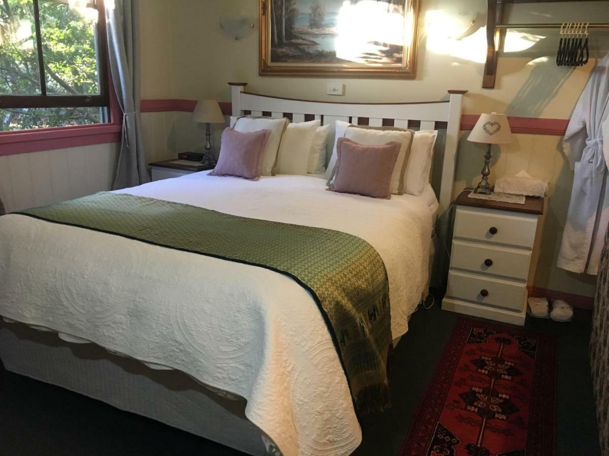 Secrets Hideaway Bed and Breakfast Blackheath Exteriör bild