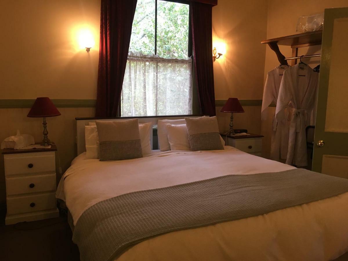 Secrets Hideaway Bed and Breakfast Blackheath Exteriör bild