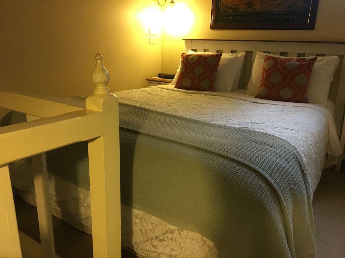 Secrets Hideaway Bed and Breakfast Blackheath Exteriör bild